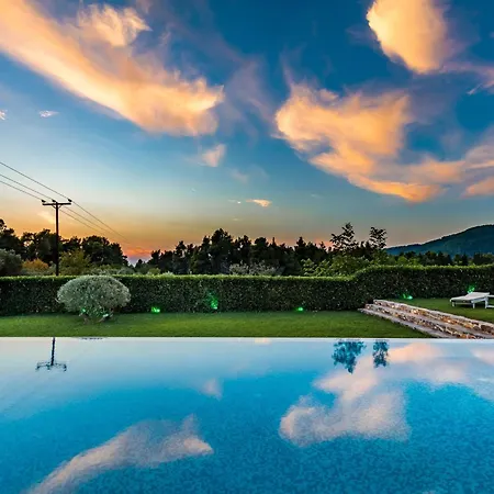 Holiday home Aelia Fuer 10 Personen In Skopelos *